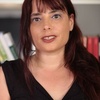 Dr Halleli Pinson