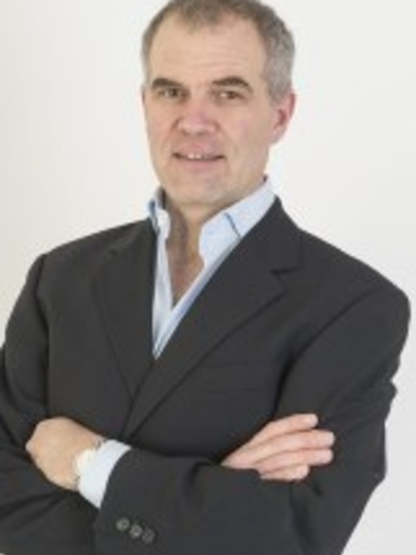 Dr Andrew Baldwin