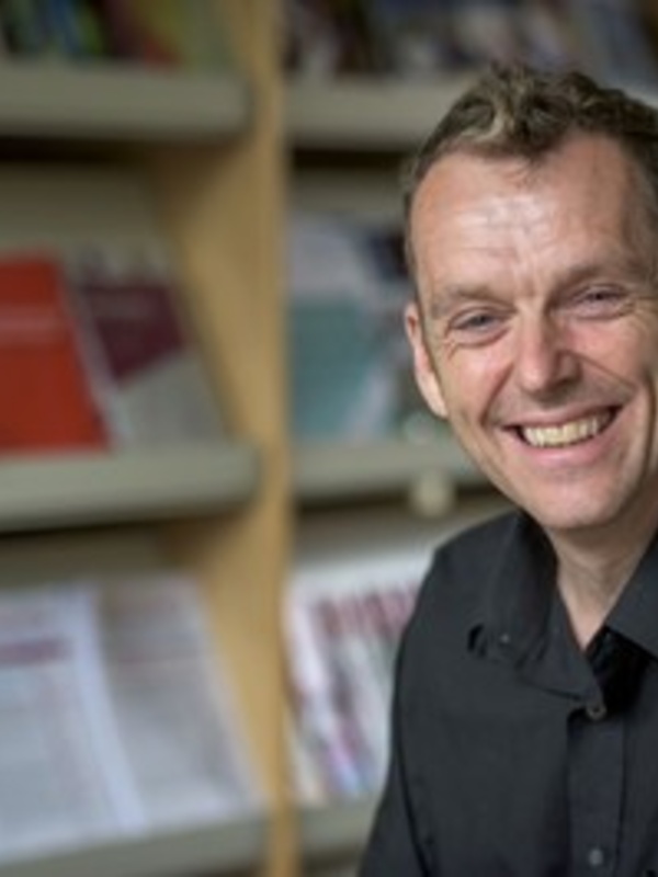 Dr Martin Johnson