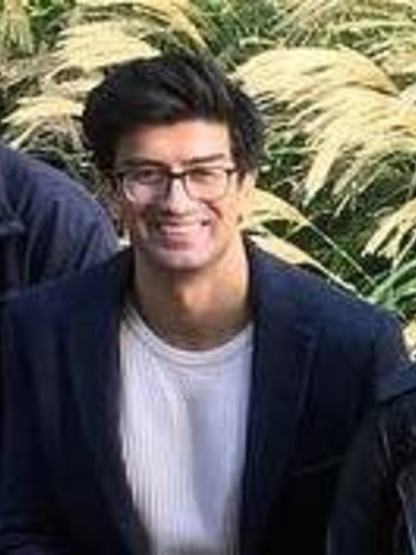  Matthew Mahmoudi
