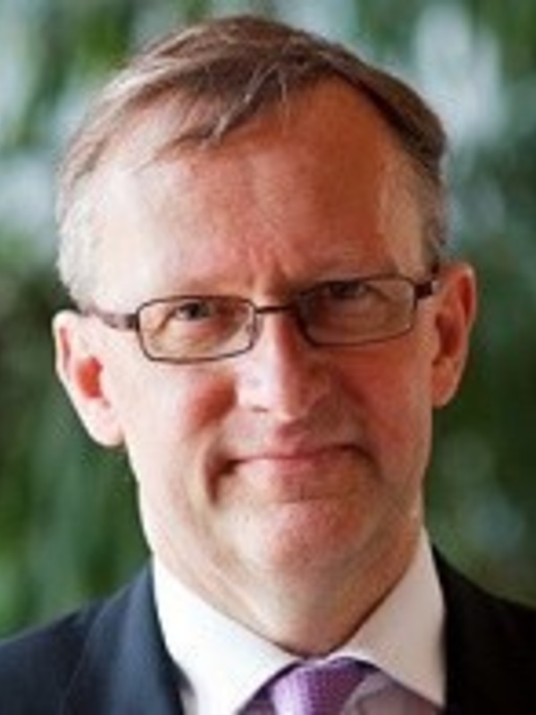 Dr Michael Kitson