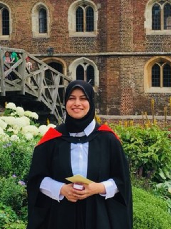 Dr Mona Jebril