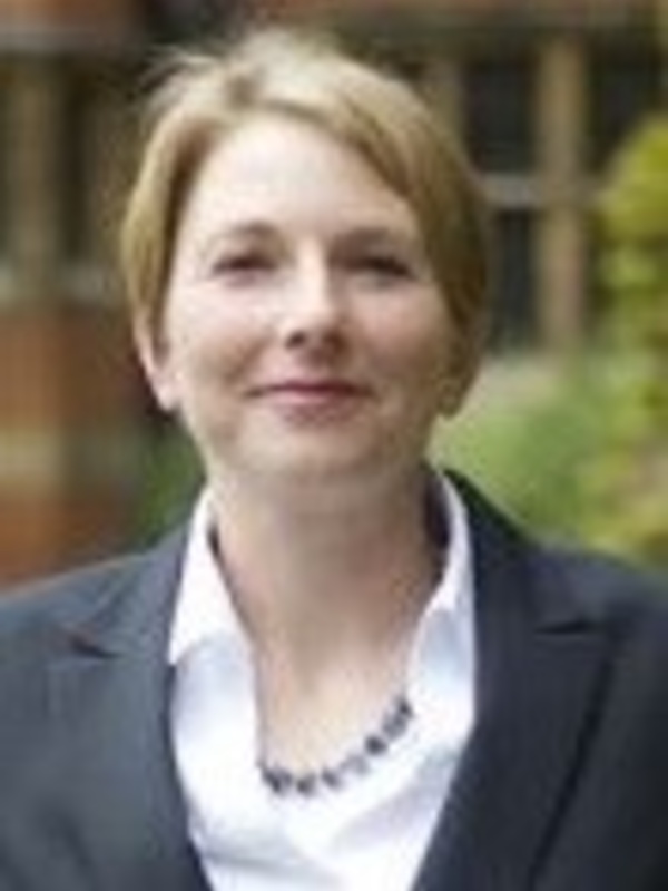 Dr Shana Cohen
